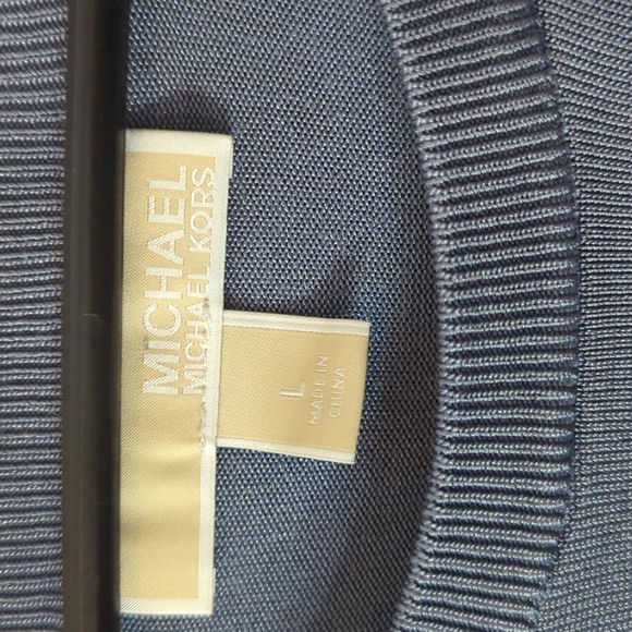Michael kors dusty blue knit top with detailed sleeves large - Picture 3 of 9